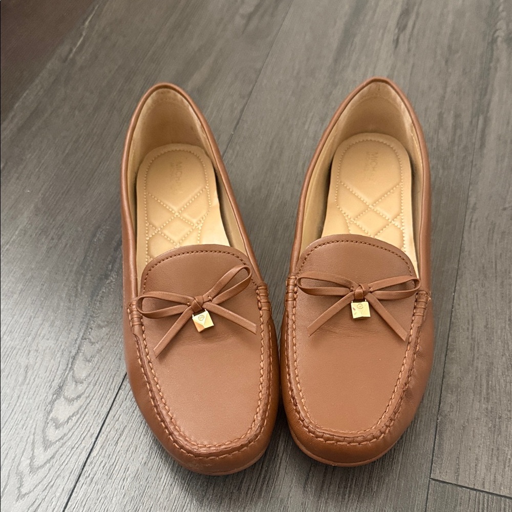 Michael Kors Brown Leather Bow Loafers